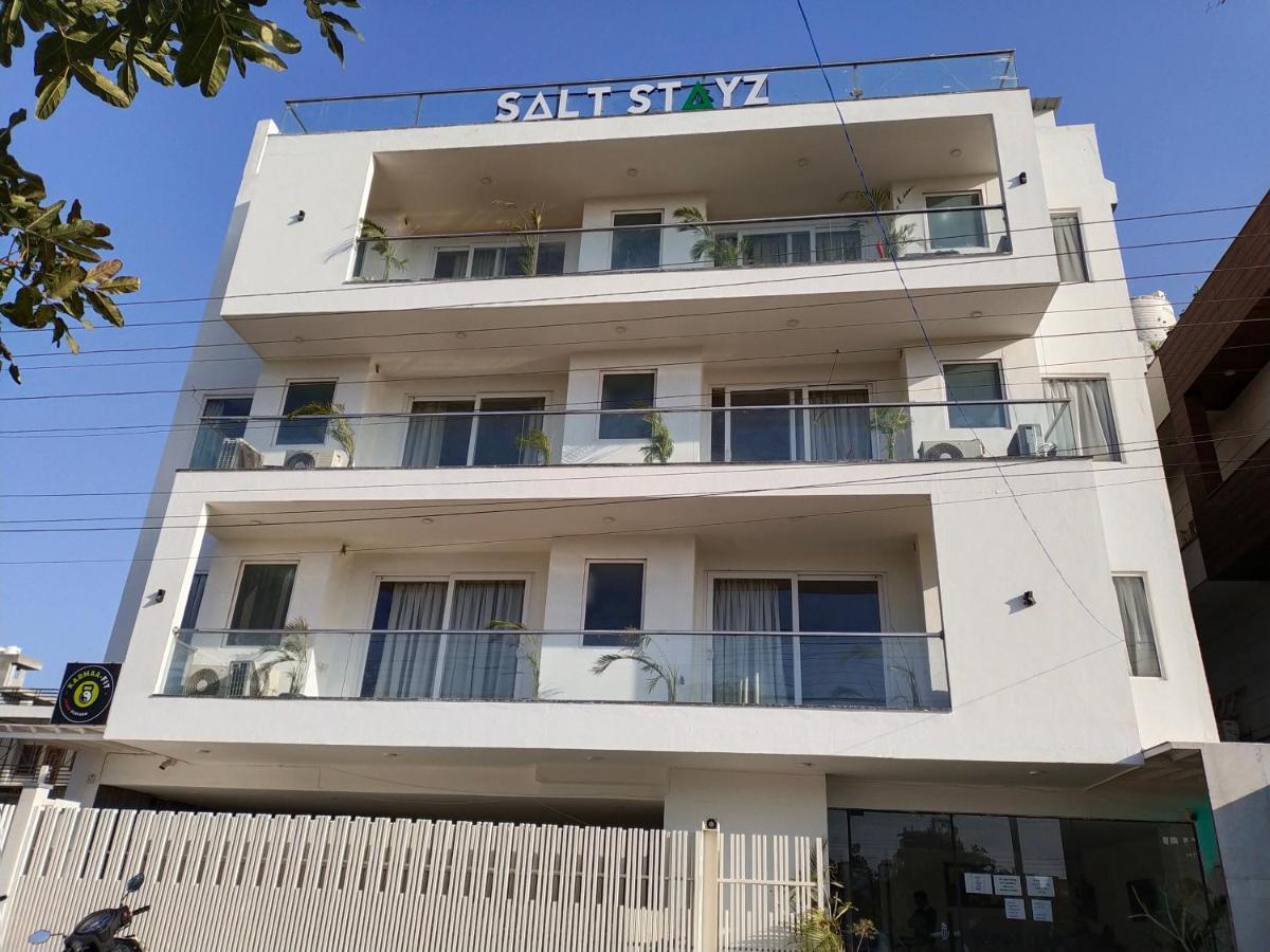Saltstayz Sector 52 - Ardee City Mall Gurgaon Exterior foto